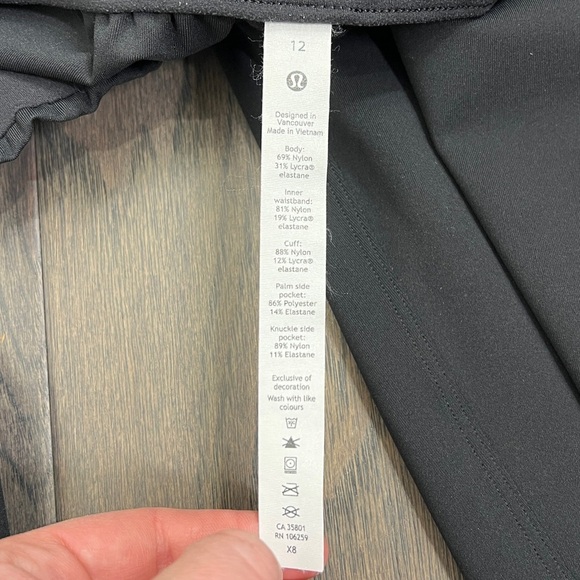 Lululemon Stretch High-Rise Jogger Black - Picture 10 of 10
